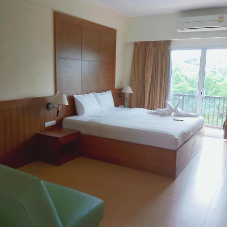 The Icon Place 2 @ Nurn Plub Wan Ban Map Yai Lia Bagian luar foto