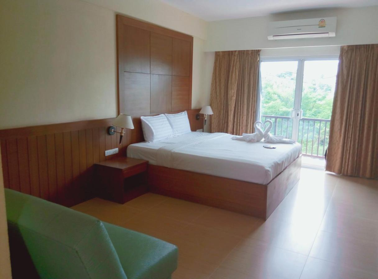 The Icon Place 2 @ Nurn Plub Wan Ban Map Yai Lia Bagian luar foto